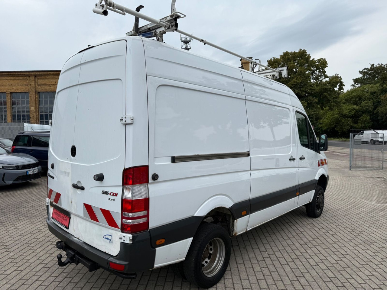 Mercedes-Benz Sprinter II Kasten 516 CDI 4X4 Allrad Standheiz. - Minivan: fotoğraf 4 Mercedes-Benz Sprinter II Kasten 516 CDI 4X4 Allrad Standheiz. - Minivan: fotoğraf 4