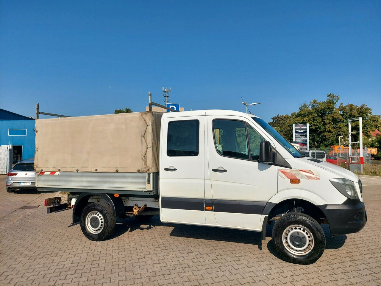 Mercedes-Benz Sprinter II Pritsche DoKa 316 4X4 6Sitze Klima - Tenteli kamyonet, Çift kabin kamyonet: fotoğraf 5 Mercedes-Benz Sprinter II Pritsche DoKa 316 4X4 6Sitze Klima - Tenteli kamyonet, Çift kabin kamyonet: fotoğraf 5