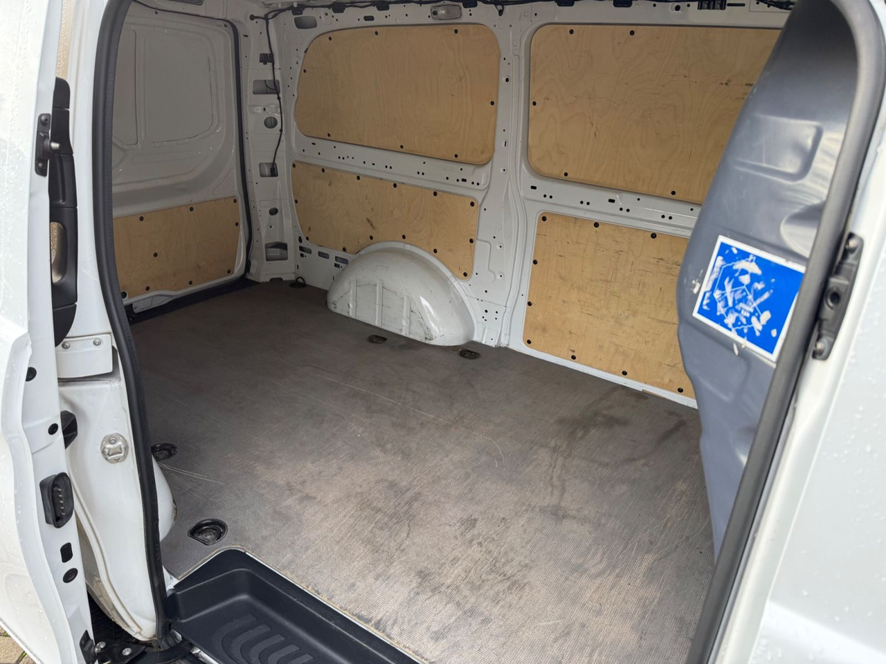Minivan Mercedes-Benz Vito Kasten 114 CDI RWD lang KLIMA NAVI KAMERA P: fotoğraf 13 Minivan Mercedes-Benz Vito Kasten 114 CDI RWD lang KLIMA NAVI KAMERA P: fotoğraf 13