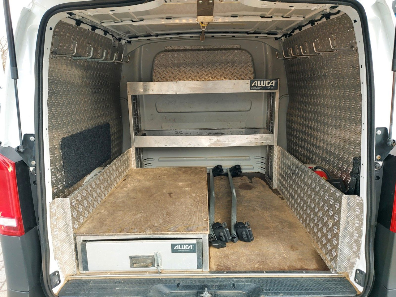 Minivan Mercedes-Benz Vito Mixto 114 CDI 4x4 Extralang 5 Sitze LED: fotoğraf 21
