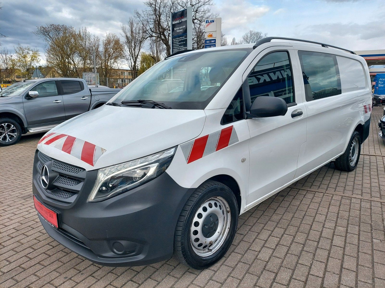 Minivan Mercedes-Benz Vito Mixto 114 CDI 4x4 Extralang 5 Sitze LED: fotoğraf 8