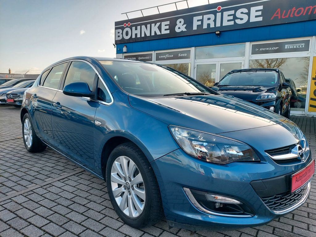 Opel Astra J Lim. 5-trg. Exklusiv Sound Navi Sitzheiz - Binek araba: fotoğraf 1 Opel Astra J Lim. 5-trg. Exklusiv Sound Navi Sitzheiz - Binek araba: fotoğraf 1