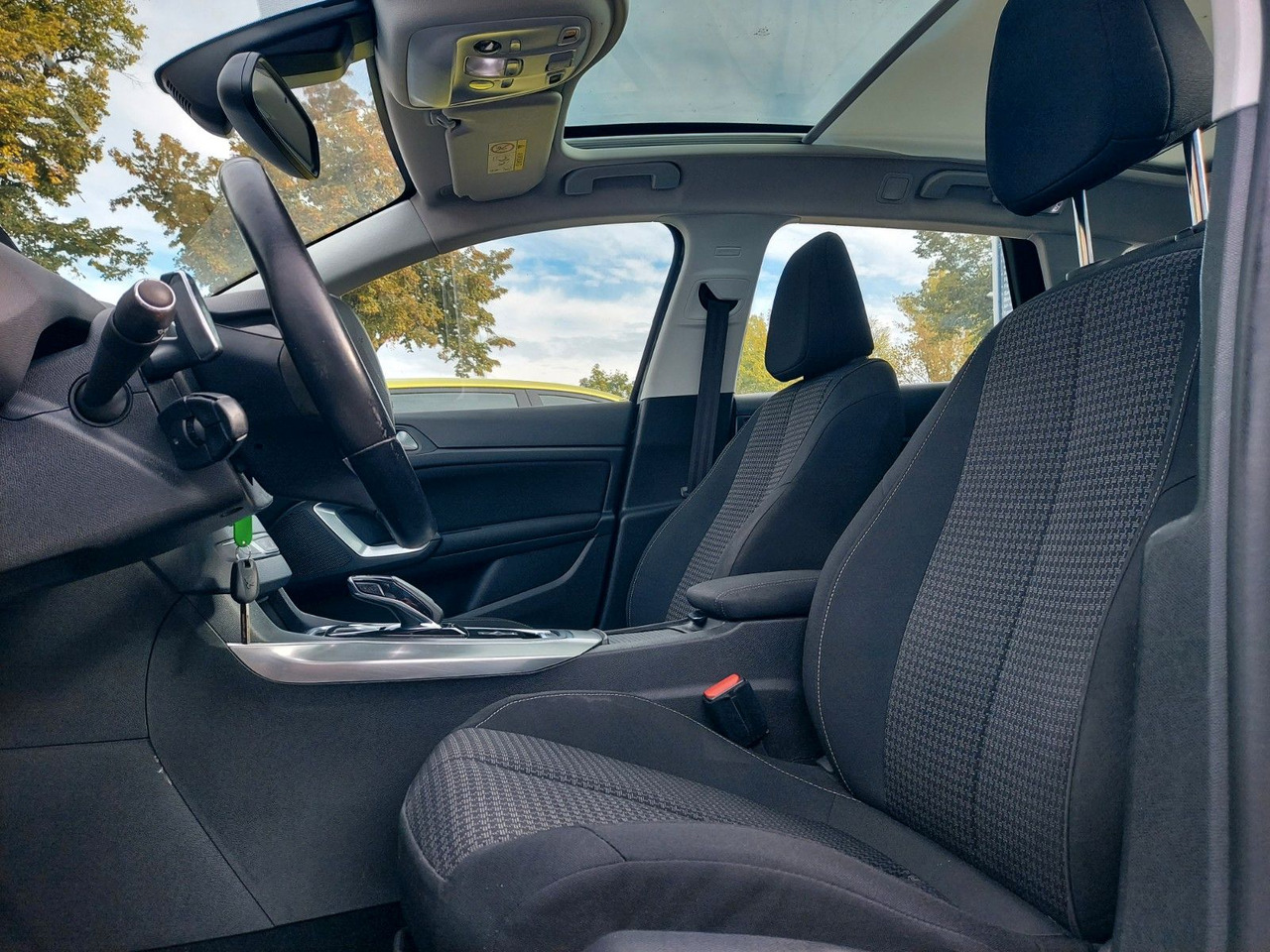 Peugeot 308 SW Active Business Panorama DAB Navi LED - Station wagon: fotoğraf 3 Peugeot 308 SW Active Business Panorama DAB Navi LED - Station wagon: fotoğraf 3