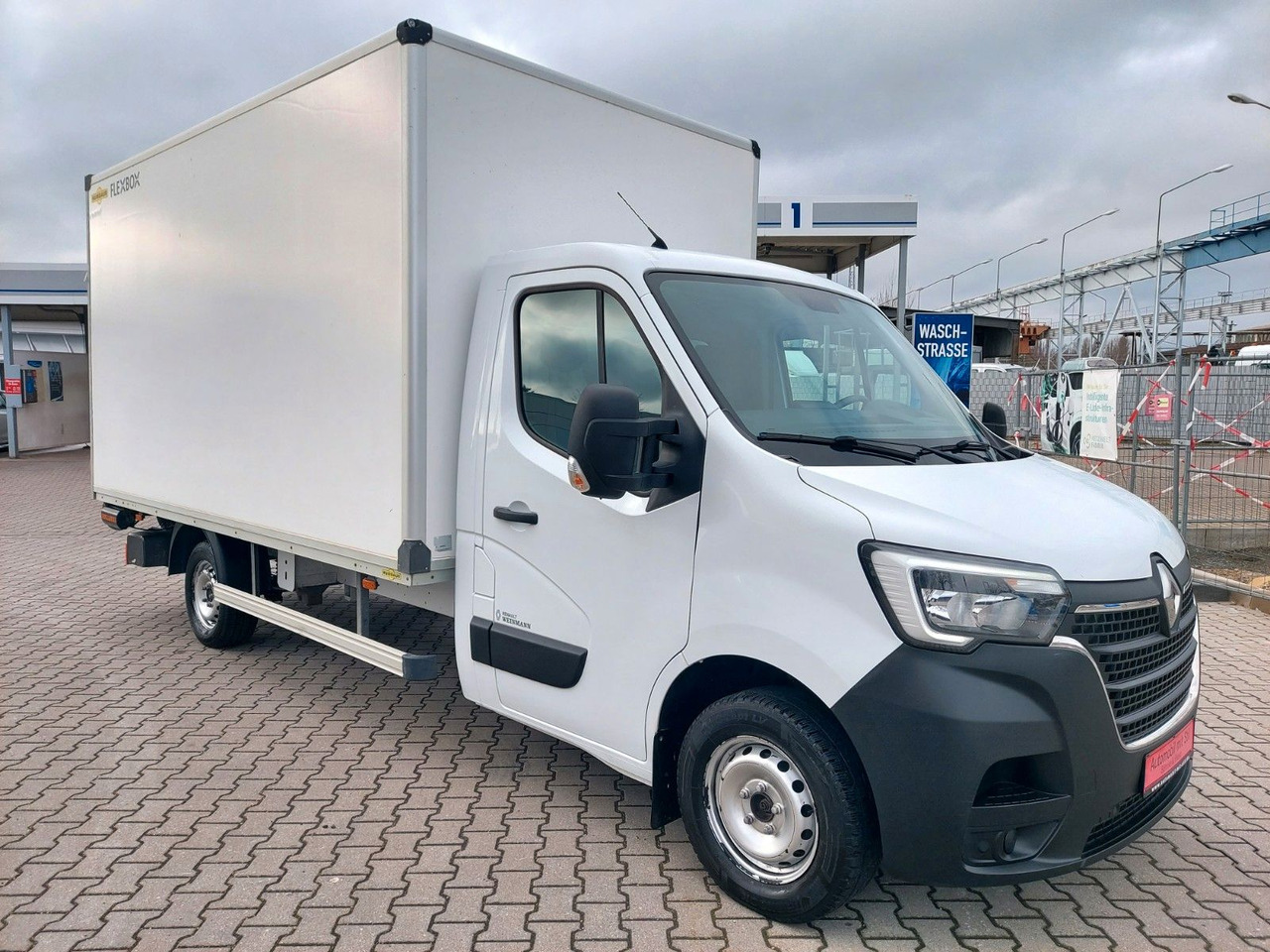 Renault Master III Koffer L3H1 3,5t Ladebordwand Klima Renault Master III Koffer L3H1 3,5t Ladebordwand Klima - Kapalı kasa kamyonet: fotoğraf 1 Renault Master III Koffer L3H1 3,5t Ladebordwand Klima Renault Master III Koffer L3H1 3,5t Ladebordwand Klima - Kapalı kasa kamyonet: fotoğraf 1