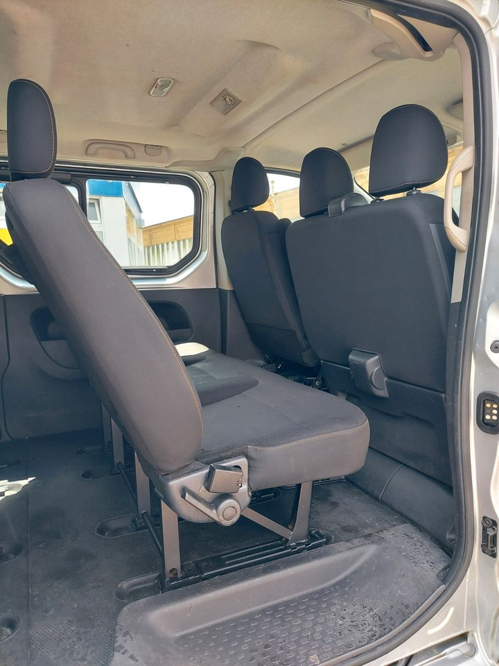 Minivan Renault Trafic Combi L1H1 2,7t  Expression Klima: fotoğraf 21