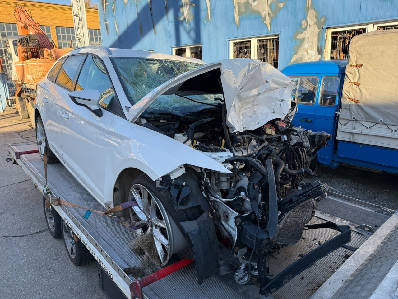 Seat Leon ST FR LED LEDER NAVI PDC KAMERA - Station wagon: fotoğraf 1 Seat Leon ST FR LED LEDER NAVI PDC KAMERA - Station wagon: fotoğraf 1