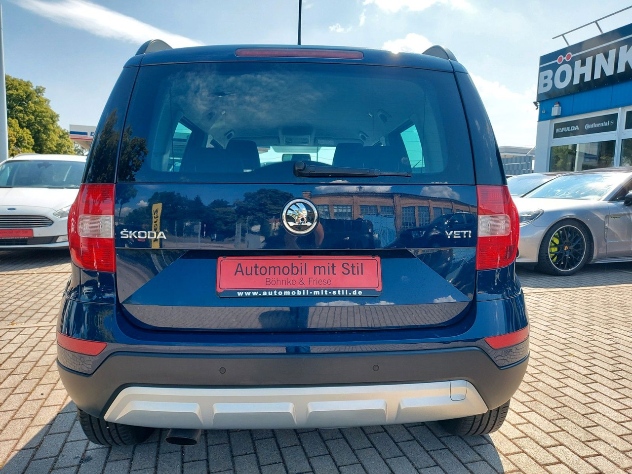 Skoda Yeti Cool Edition Outdoor DSG Klima - Minivan: fotoğraf 5 Skoda Yeti Cool Edition Outdoor DSG Klima - Minivan: fotoğraf 5