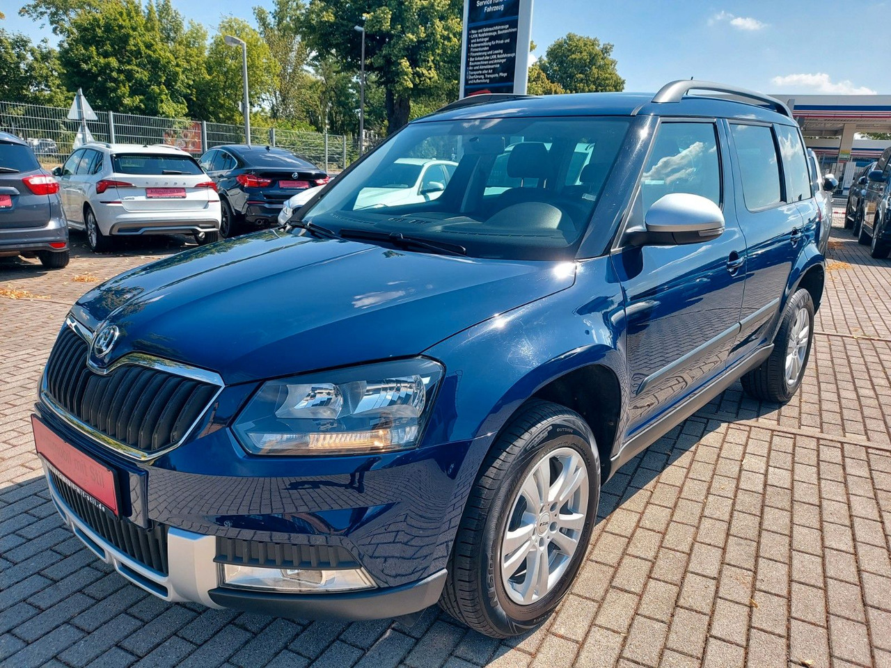 Skoda Yeti Cool Edition Outdoor DSG Klima - Minivan: fotoğraf 3 Skoda Yeti Cool Edition Outdoor DSG Klima - Minivan: fotoğraf 3