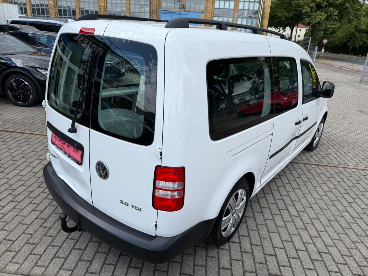 Volkswagen Caddy Maxi KastenKombi 5 SITZER KLIMAA SHZ AHK - Minivan: fotoğraf 4 Volkswagen Caddy Maxi KastenKombi 5 SITZER KLIMAA SHZ AHK - Minivan: fotoğraf 4