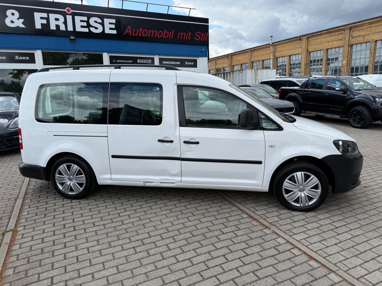 Volkswagen Caddy Maxi KastenKombi 5 SITZER KLIMAA SHZ AHK - Minivan: fotoğraf 3 Volkswagen Caddy Maxi KastenKombi 5 SITZER KLIMAA SHZ AHK - Minivan: fotoğraf 3
