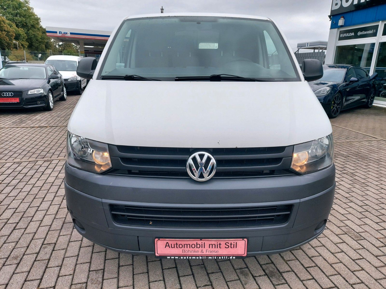 Volkswagen T5 Transporter Kasten Kombi lang Klima AHK - Minivan: fotoğraf 3 Volkswagen T5 Transporter Kasten Kombi lang Klima AHK - Minivan: fotoğraf 3