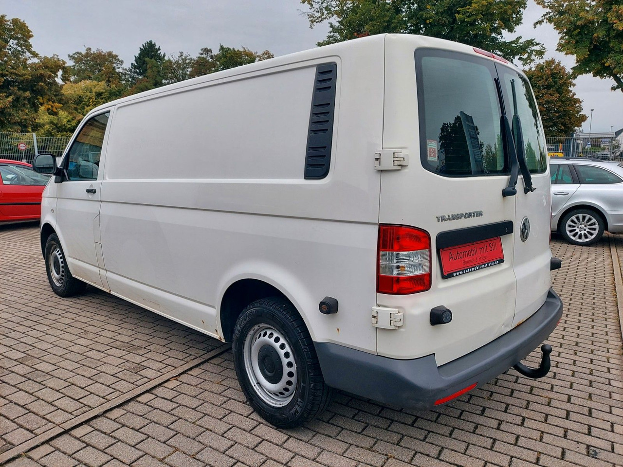 Volkswagen T5 Transporter Kasten Kombi lang Klima AHK - Minivan: fotoğraf 5 Volkswagen T5 Transporter Kasten Kombi lang Klima AHK - Minivan: fotoğraf 5