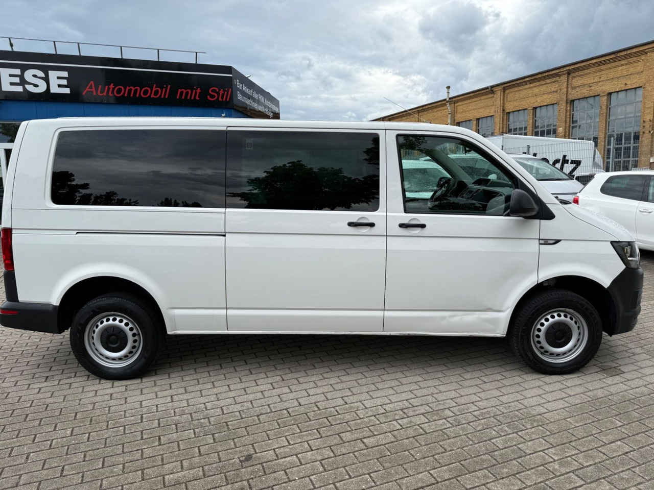 Volkswagen T6 Transporter Kasten Kombi lang 4Motion 5 Sitze - Minivan: fotoğraf 3 Volkswagen T6 Transporter Kasten Kombi lang 4Motion 5 Sitze - Minivan: fotoğraf 3