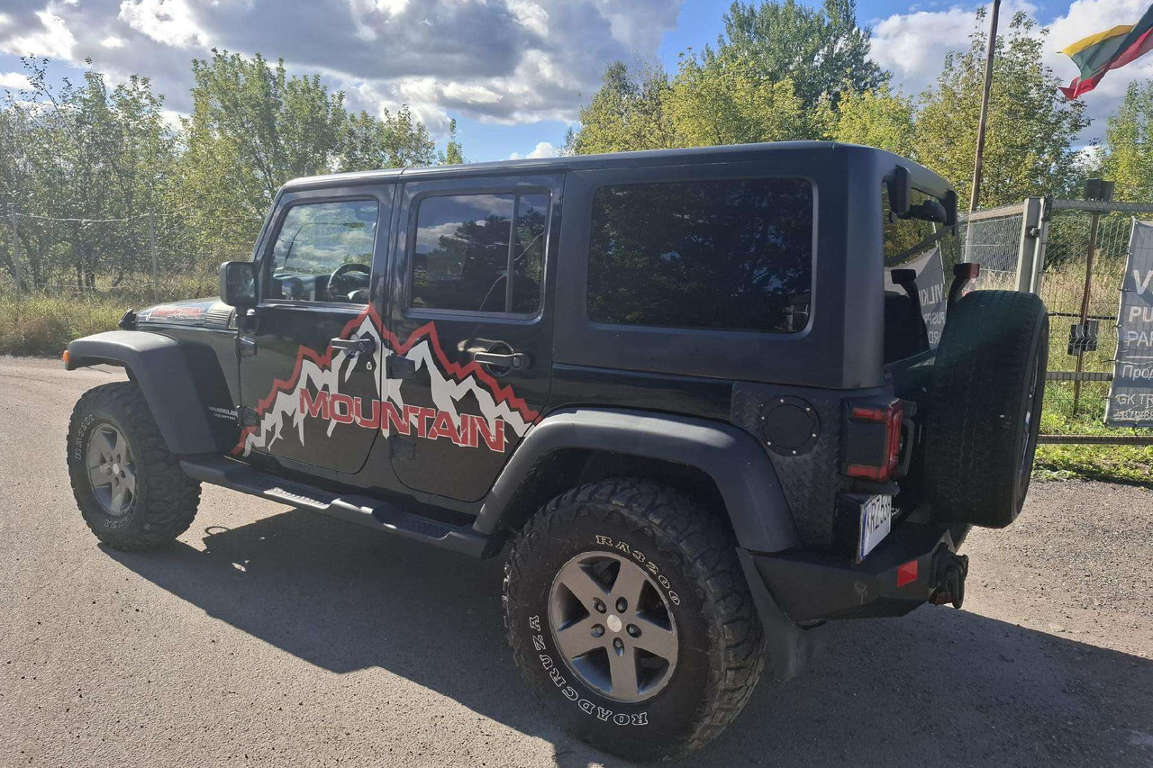 Jeep Wrangler - SUV: fotoğraf 5 Jeep Wrangler - SUV: fotoğraf 5