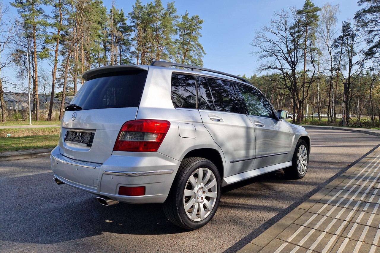 Mercedes-Benz GLK350 - Binek araba: fotoğraf 3 Mercedes-Benz GLK350 - Binek araba: fotoğraf 3