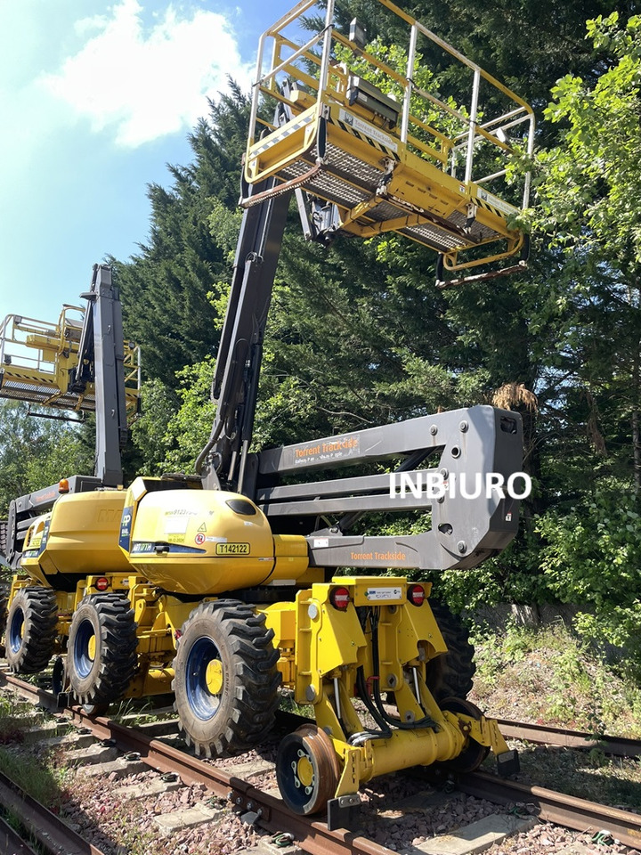 MANITOU ART17H Rail Products - Eklemli platform: fotoğraf 1 MANITOU ART17H Rail Products - Eklemli platform: fotoğraf 1