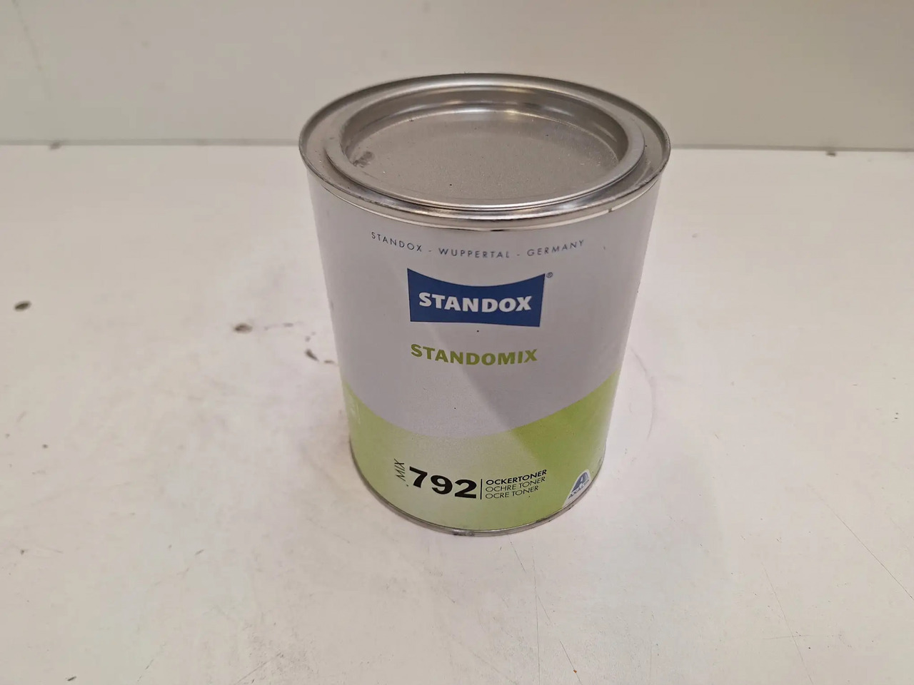 1 Dose Standomix (Standox) - Garaj ekipman: fotoğraf 1 1 Dose Standomix (Standox) - Garaj ekipman: fotoğraf 1