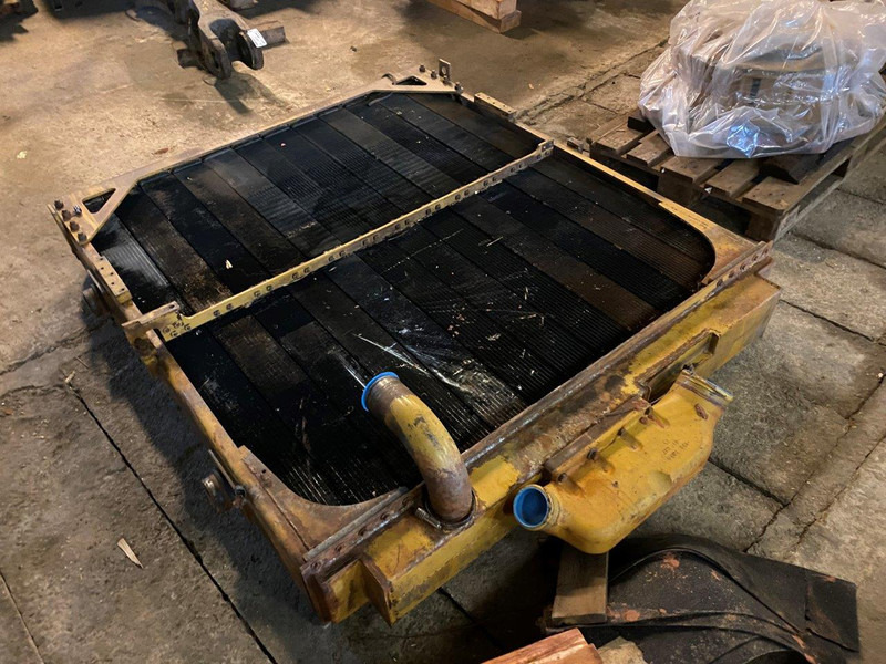 Caterpillar D11 Radiator GP 1569846 - Radyatör: fotoğraf 2 Caterpillar D11 Radiator GP 1569846 - Radyatör: fotoğraf 2