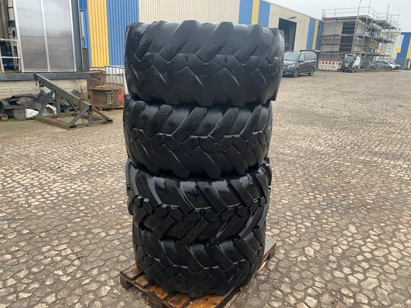 Michelin XF - Lastik: fotoğraf 2 Michelin XF - Lastik: fotoğraf 2
