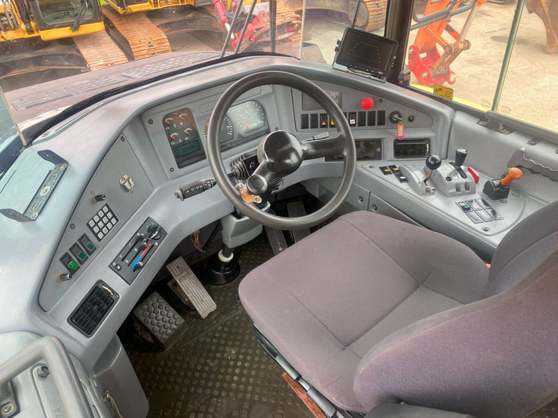 Volvo A 30 D 6x6 dumper articulated hauler - Damper: fotoğraf 3 Volvo A 30 D 6x6 dumper articulated hauler - Damper: fotoğraf 3