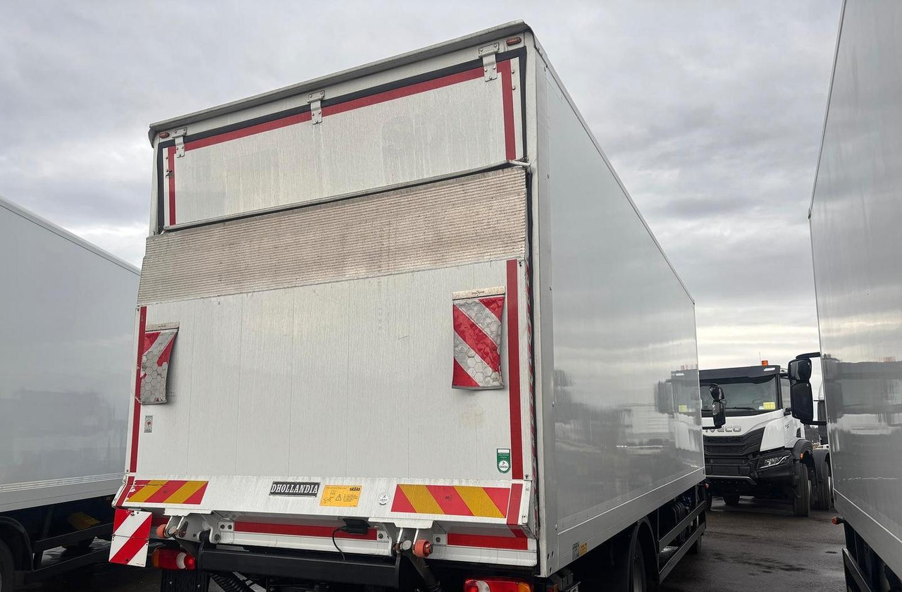 Iveco 140e28 euro 6 *48000 km - Kapalı kasa kamyon: fotoğraf 2 Iveco 140e28 euro 6 *48000 km - Kapalı kasa kamyon: fotoğraf 2