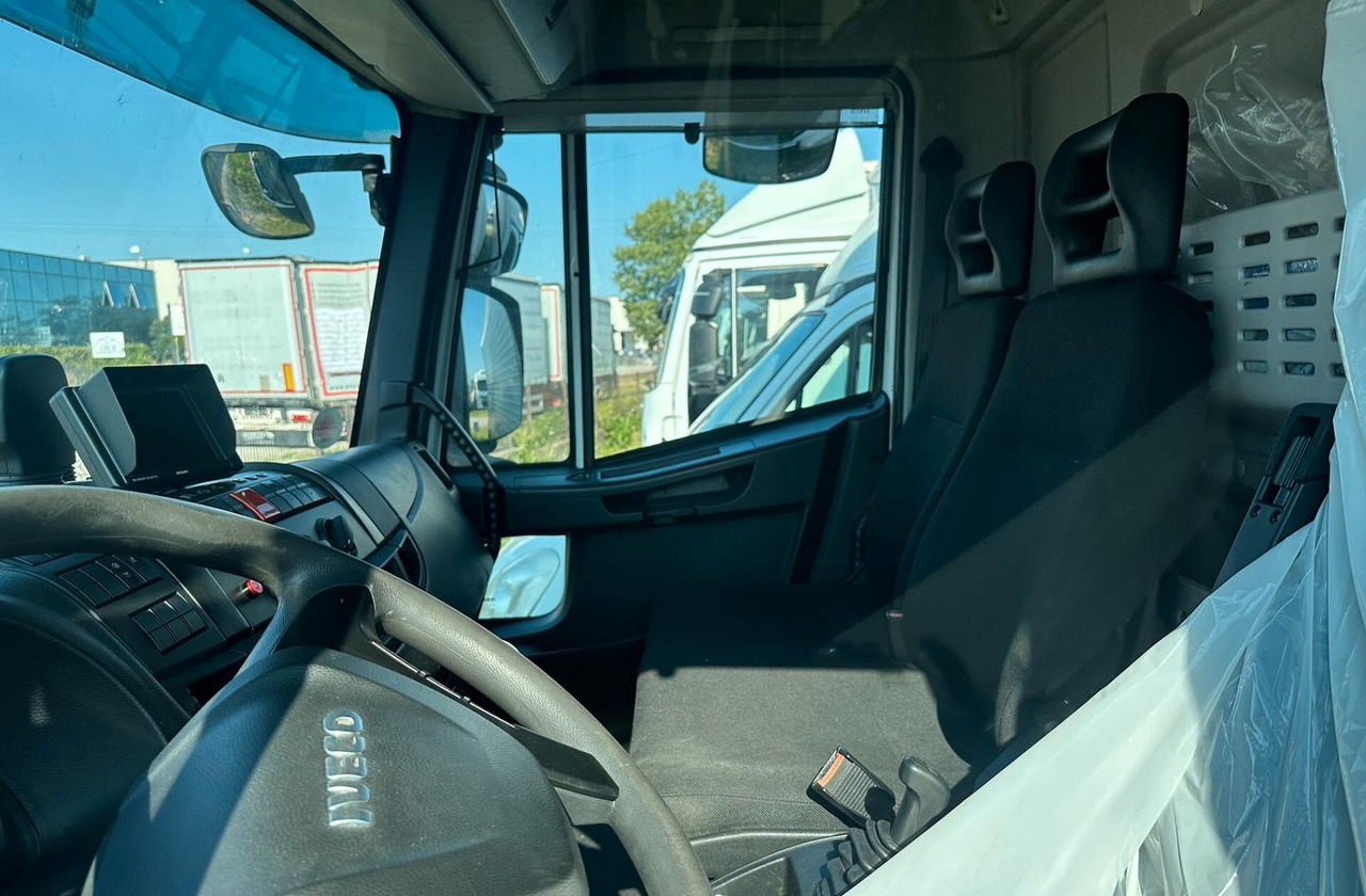 Iveco - Refrijeratör kamyon: fotoğraf 5 Iveco - Refrijeratör kamyon: fotoğraf 5