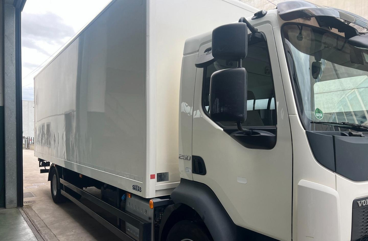 VOLVO FL 250 euro 6 sponda - Kapalı kasa kamyon: fotoğraf 5 VOLVO FL 250 euro 6 sponda - Kapalı kasa kamyon: fotoğraf 5