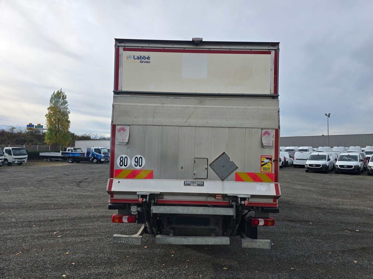 Mercedes-Benz Atego 1218 4x2 Koffer/FULL-ADR/EXIII/LBW/AC/EU6d - Kapalı kasa kamyon: fotoğraf 5 Mercedes-Benz Atego 1218 4x2 Koffer/FULL-ADR/EXIII/LBW/AC/EU6d - Kapalı kasa kamyon: fotoğraf 5