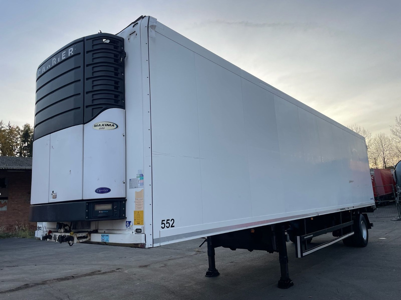 Schmitz Cargobull SKO10/CARRIER/MAXIMA1300/3398h/LBW/BÄR/Lenkachse - Frigorifik dorse: fotoğraf 3 Schmitz Cargobull SKO10/CARRIER/MAXIMA1300/3398h/LBW/BÄR/Lenkachse - Frigorifik dorse: fotoğraf 3