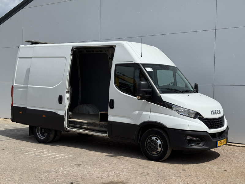 Iveco Daily 35C18 3.0 L2H2 Airco Cruise Control 3,5 Tons Trekhaak 5-26 APK Lucht geveerde stoel - Küçük panelvan: fotoğraf 5 Iveco Daily 35C18 3.0 L2H2 Airco Cruise Control 3,5 Tons Trekhaak 5-26 APK Lucht geveerde stoel - Küçük panelvan: fotoğraf 5