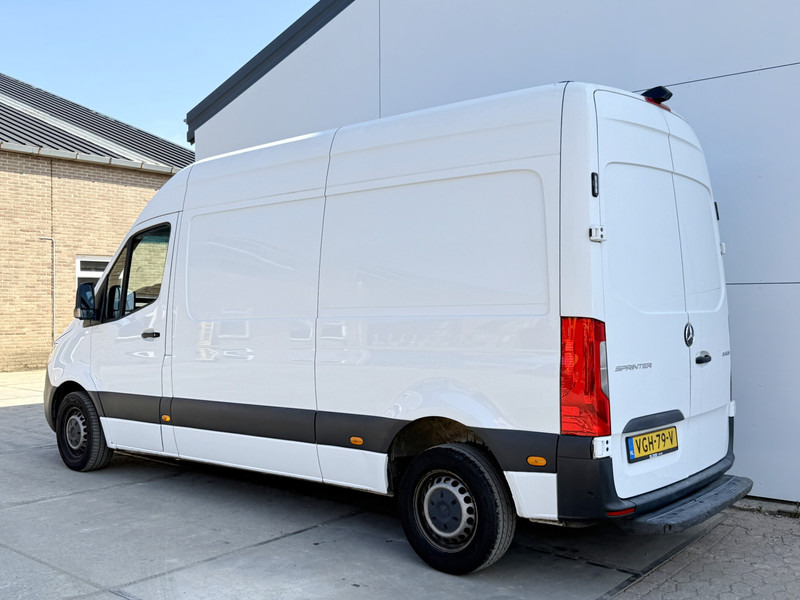 Mercedes-Benz Sprinter 314 2.2 CDI Automaat L2H2 Climate Control Cruise Control Standkachel Navigatie Camera - Panelvan: fotoğraf 2 Mercedes-Benz Sprinter 314 2.2 CDI Automaat L2H2 Climate Control Cruise Control Standkachel Navigatie Camera - Panelvan: fotoğraf 2