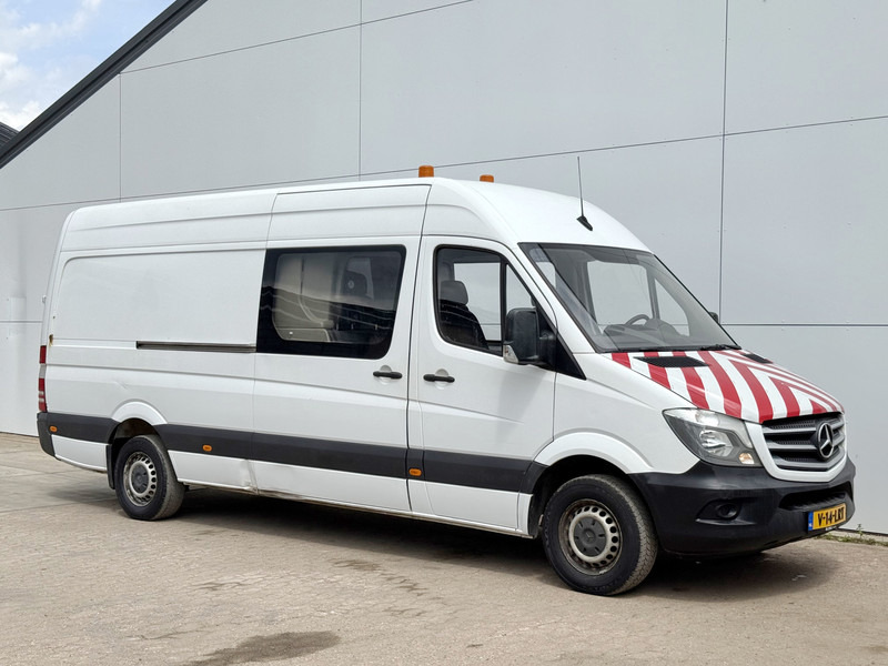 Mercedes-Benz Sprinter 314 2.2 L3H2 Dubbele Cabine Climate Control Trekhaak Camera Navigatie - Panelvan, Çift kabin kamyonet: fotoğraf 4 Mercedes-Benz Sprinter 314 2.2 L3H2 Dubbele Cabine Climate Control Trekhaak Camera Navigatie - Panelvan, Çift kabin kamyonet: fotoğraf 4