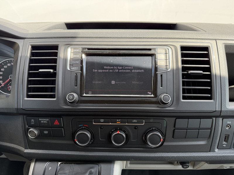Küçük panelvan Volkswagen Transporter 2.0 TDI 150pk L2H1 Automaat 2x Schuif Trekhaak Navigatie Apple / Android Carplay APK 03-26: fotoğraf 18