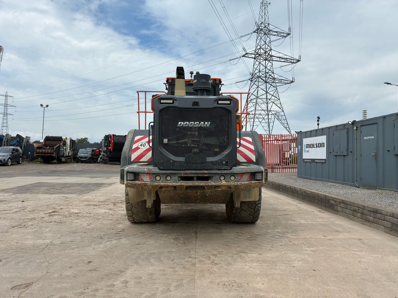 Doosan DL420 - Tekerlekli yükleyici: fotoğraf 4 Doosan DL420 - Tekerlekli yükleyici: fotoğraf 4