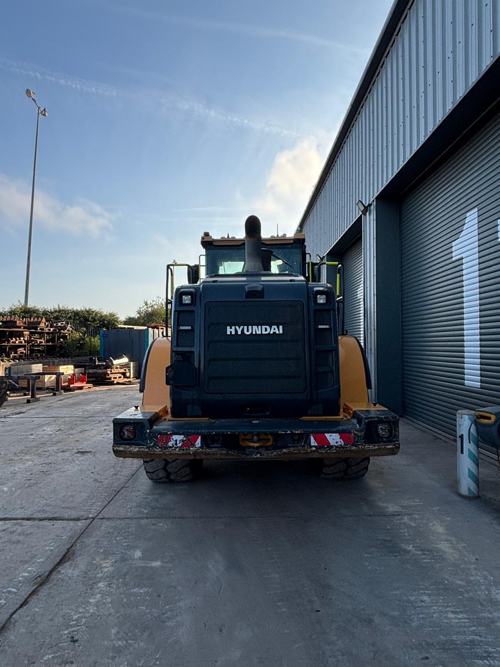 Hyundai HL960A - Tekerlekli yükleyici: fotoğraf 4 Hyundai HL960A - Tekerlekli yükleyici: fotoğraf 4