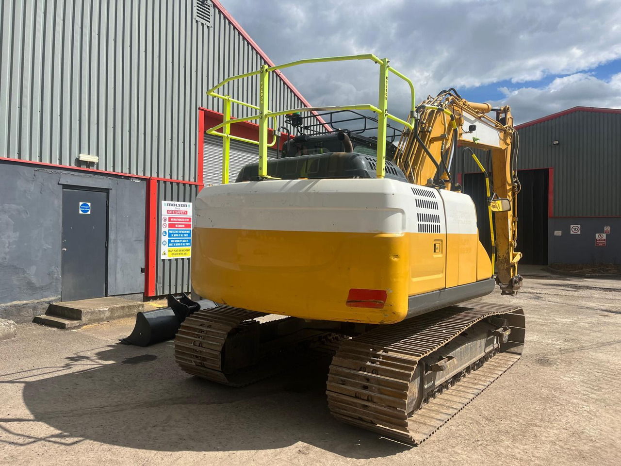 Kobelco SK130LC-11 - Paletli ekskavatör: fotoğraf 5 Kobelco SK130LC-11 - Paletli ekskavatör: fotoğraf 5