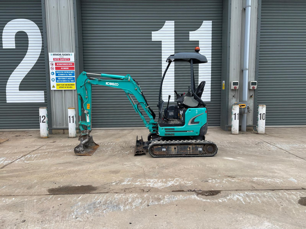 Kobelco SK17SR-3E - Mini ekskavatör: fotoğraf 2 Kobelco SK17SR-3E - Mini ekskavatör: fotoğraf 2