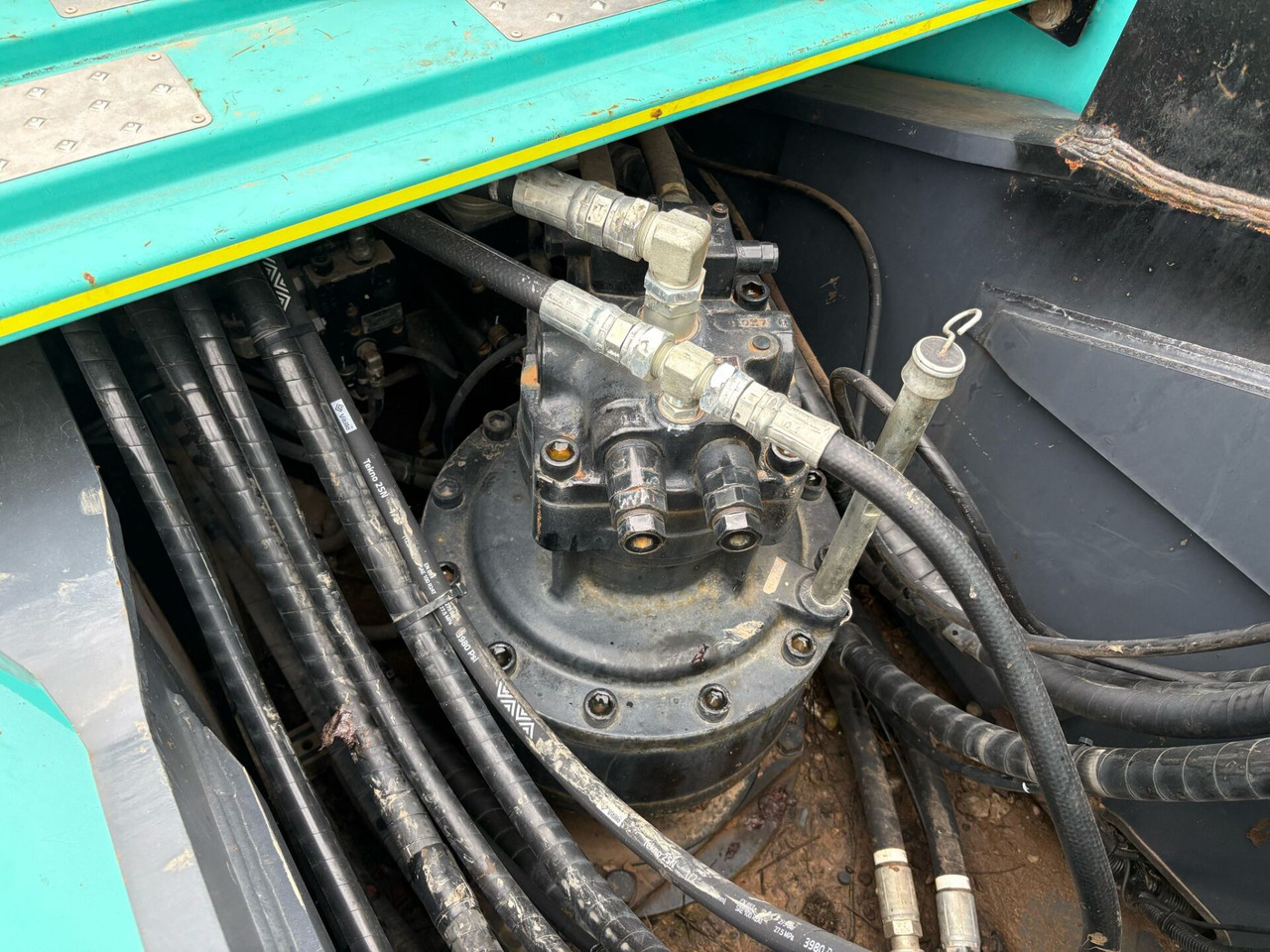 Paletli ekskavatör Kobelco SK300LC-10E: fotoğraf 14