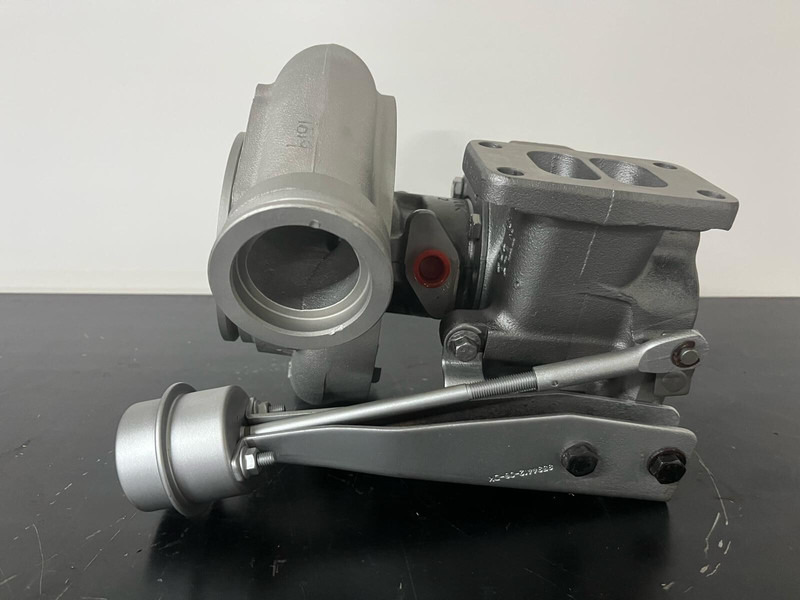 Liebherr LH60, R946, R950 - Turboşarj: fotoğraf 2 Liebherr LH60, R946, R950 - Turboşarj: fotoğraf 2