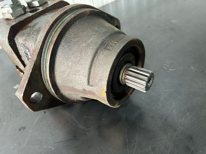 Liebherr R904 / A904C Li / A904 Li / A900C Li / A900C / R900C Li / R904C / R900C Li EDC - Hidrolik motor: fotoğraf 3 Liebherr R904 / A904C Li / A904 Li / A900C Li / A900C / R900C Li / R904C / R900C Li EDC - Hidrolik motor: fotoğraf 3
