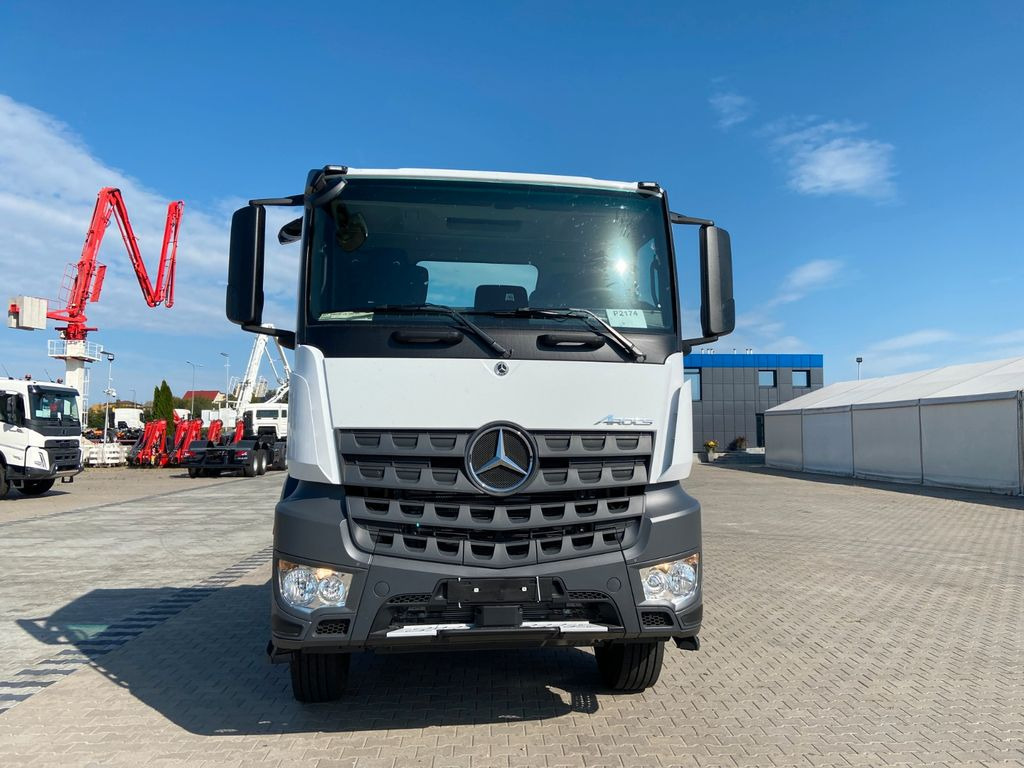 Mercedes-Benz AROCS 4248 8x4 - Şasi kamyon: fotoğraf 3 Mercedes-Benz AROCS 4248 8x4 - Şasi kamyon: fotoğraf 3