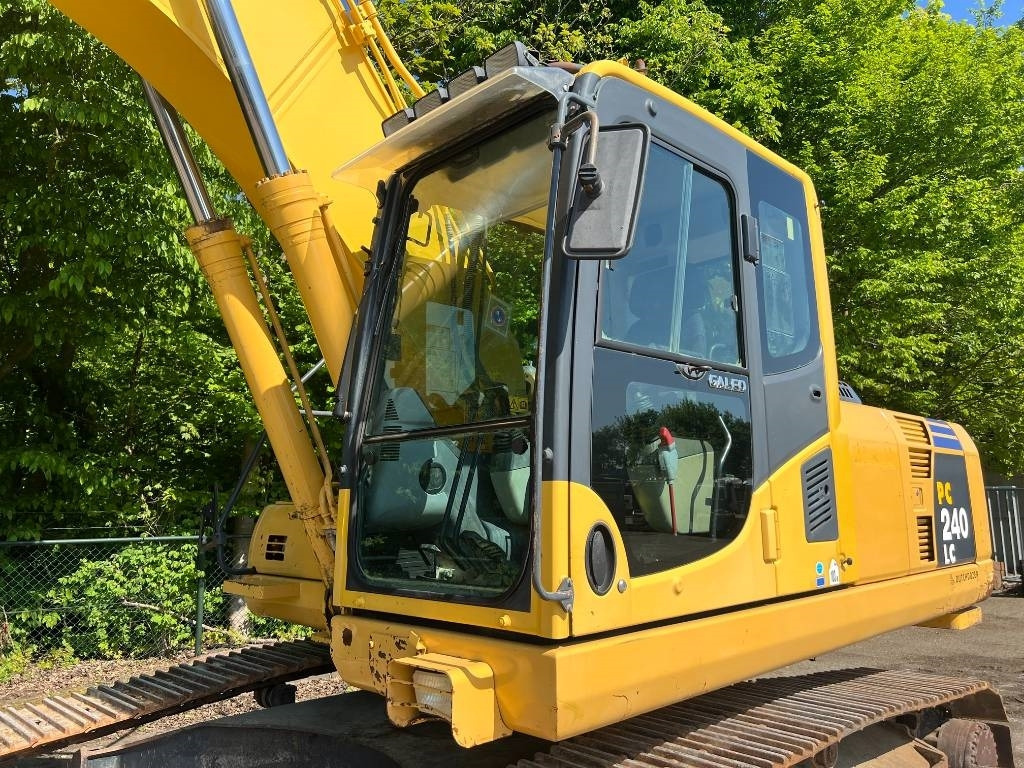 Paletli ekskavatör Komatsu PC240NLC-8 Long Reach: fotoğraf 49