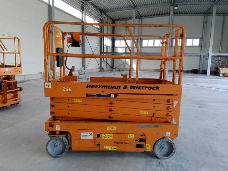 Genie GS 2646 - Makasli platform: fotoğraf 3 Genie GS 2646 - Makasli platform: fotoğraf 3