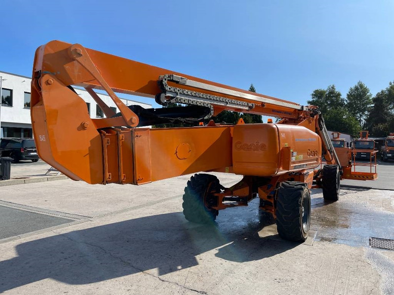 Genie Z 135/70 - Eklemli platform: fotoğraf 5 Genie Z 135/70 - Eklemli platform: fotoğraf 5