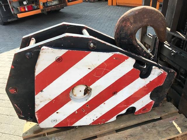 Liebherr 30t. Hook block 1-sheave 23mm - Araç üstü vinç - İş makinaları: fotoğraf 1 Liebherr 30t. Hook block 1-sheave 23mm - Araç üstü vinç - İş makinaları: fotoğraf 1