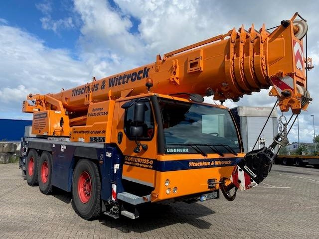 Liebherr LTM 1055-3.2 - All-terrain vinç: fotoğraf 1 Liebherr LTM 1055-3.2 - All-terrain vinç: fotoğraf 1