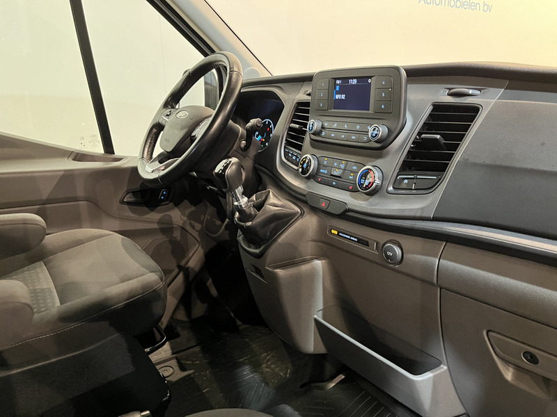 Ford Transit 350 2.0 TDCI L3H2 Trend 130 PK DC Dubbel Cabine / Euro 6 / Airco / Schuifdeur L + R / Cruise Control / Trekhaak / Camera / BPM VRIJ !! - Panelvan, Çift kabin kamyonet: fotoğraf 3 Ford Transit 350 2.0 TDCI L3H2 Trend 130 PK DC Dubbel Cabine / Euro 6 / Airco / Schuifdeur L + R / Cruise Control / Trekhaak / Camera / BPM VRIJ !! - Panelvan, Çift kabin kamyonet: fotoğraf 3