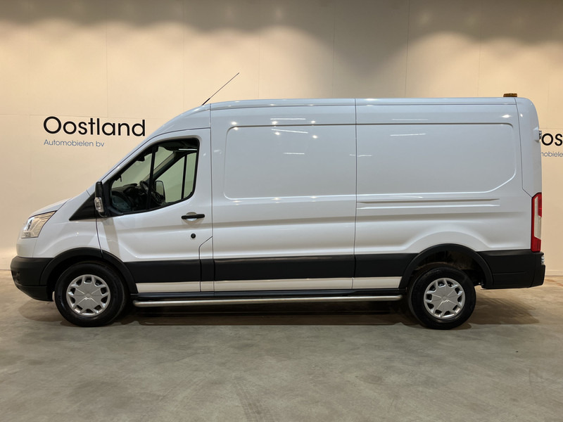 Ford Transit 350 2.0 TDCI L3H2 Trend 130 PK / Euro 6 / 220V / Airco / Cruise Control / Trekhaak / Camera - Panelvan: fotoğraf 4 Ford Transit 350 2.0 TDCI L3H2 Trend 130 PK / Euro 6 / 220V / Airco / Cruise Control / Trekhaak / Camera - Panelvan: fotoğraf 4