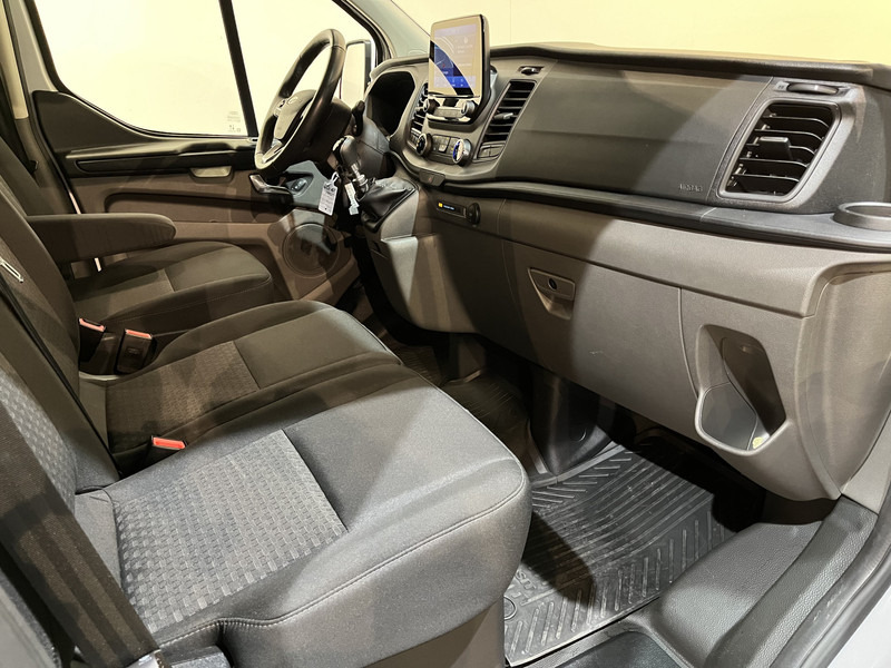 Ford Transit Custom 300 2.0 TDCI L1H1 Trend 130 PK / Servicebus / Bott Inrichting / Euro 6 / Schuifdeur L + R / Airco / CarPlay / Klep / PDC / Navigatie / 3-Zits / BPM VRIJ !! - Küçük panelvan: fotoğraf 3 Ford Transit Custom 300 2.0 TDCI L1H1 Trend 130 PK / Servicebus / Bott Inrichting / Euro 6 / Schuifdeur L + R / Airco / CarPlay / Klep / PDC / Navigatie / 3-Zits / BPM VRIJ !! - Küçük panelvan: fotoğraf 3