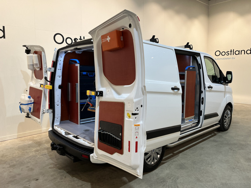 Ford Transit Custom 340 2.0 TDCI L1H1 Trend 130 PK Servicebus / Sortimo Inrichting / Euro 6 / Schuifdeur L + R / 220V. / Airco / Cruise Control / PDC / CarPlay / Trekhaak / Navigatie / - Küçük panelvan: fotoğraf 2 Ford Transit Custom 340 2.0 TDCI L1H1 Trend 130 PK Servicebus / Sortimo Inrichting / Euro 6 / Schuifdeur L + R / 220V. / Airco / Cruise Control / PDC / CarPlay / Trekhaak / Navigatie / - Küçük panelvan: fotoğraf 2